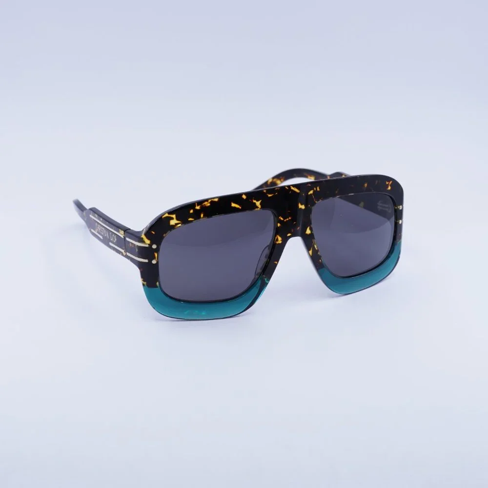 Dior DIORSIGNATURE M1U 27A0 Sunglasses Havana Aviator Frame, Grey Lenses